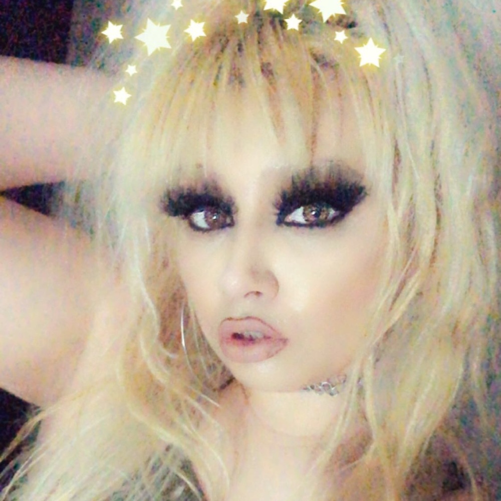 Meet your Posher, Milliee